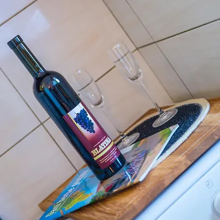 Stellar * モスタル