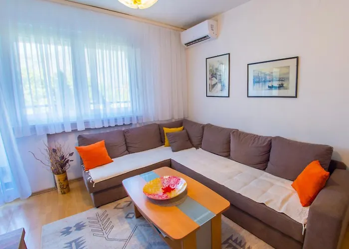 アパート Stellar モスタル